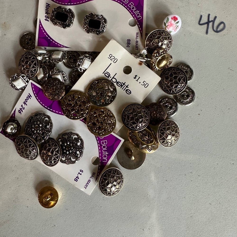 Vintage La Petite Le Bouton Decorative Button Lot Silver Gold Black Enamel 46pc
